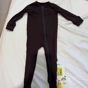Kickee Pants black basic footie 9-12 m